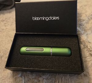 Bloomingdale's Green Travel Perfume Atomizer
